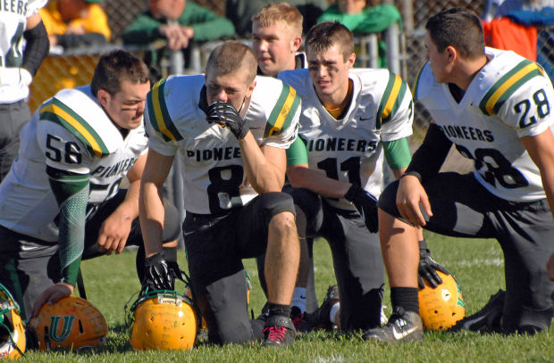 UHIGH vs JACKSONVILLE FTBALL 2 SAS.jpg